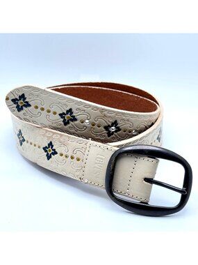 Womens Levis XL Embossed Floral Navy & Cream Boho Belt With Black Metal Buckle